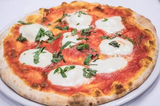 Siena at the Courtyard signature dishes Margherita Pizza
Siena Ranch Burger
Siena Pasta Bolognese